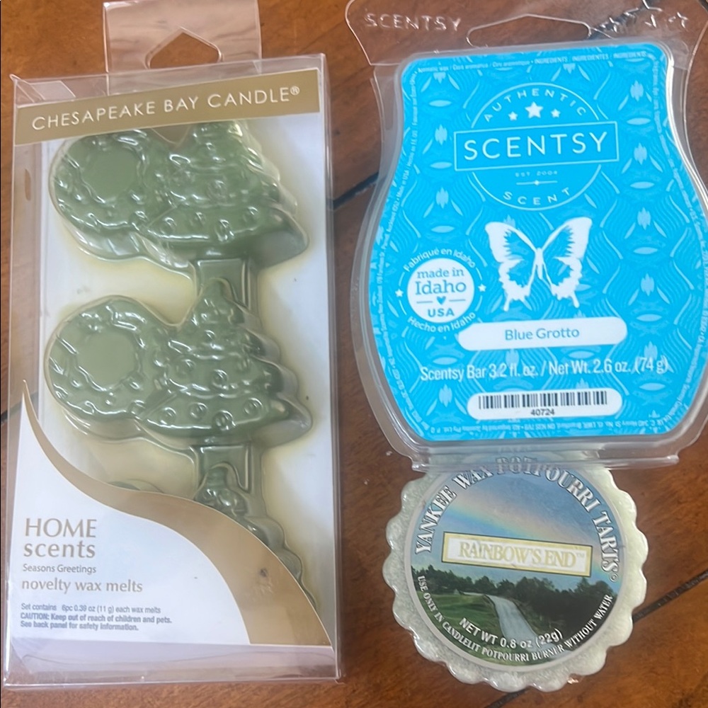 Chesapeake Bay Green Candle Accents